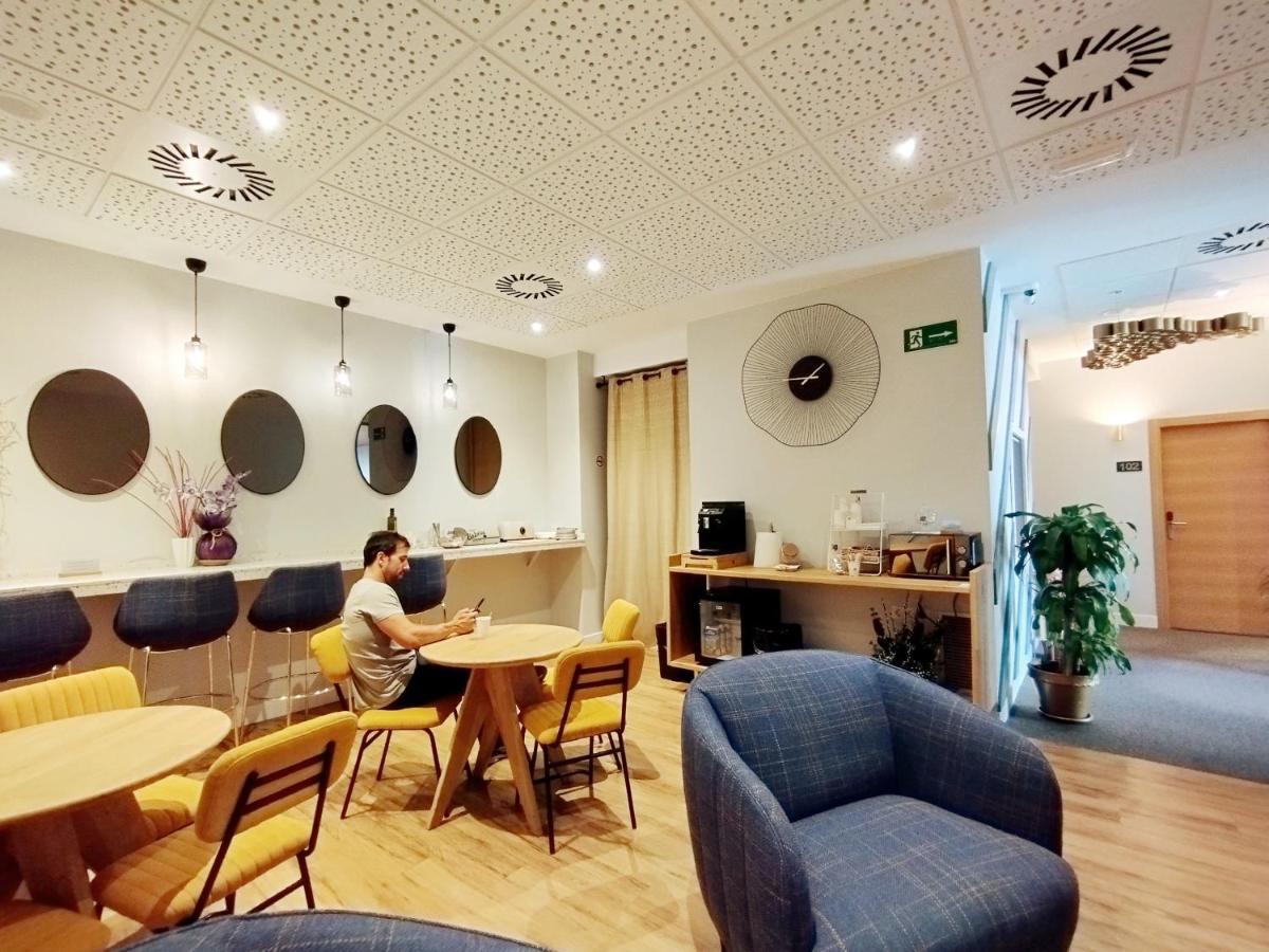 Habital Suites Jaca Exterior foto
