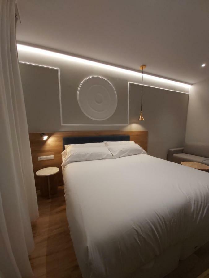 Habital Suites Jaca Exterior foto