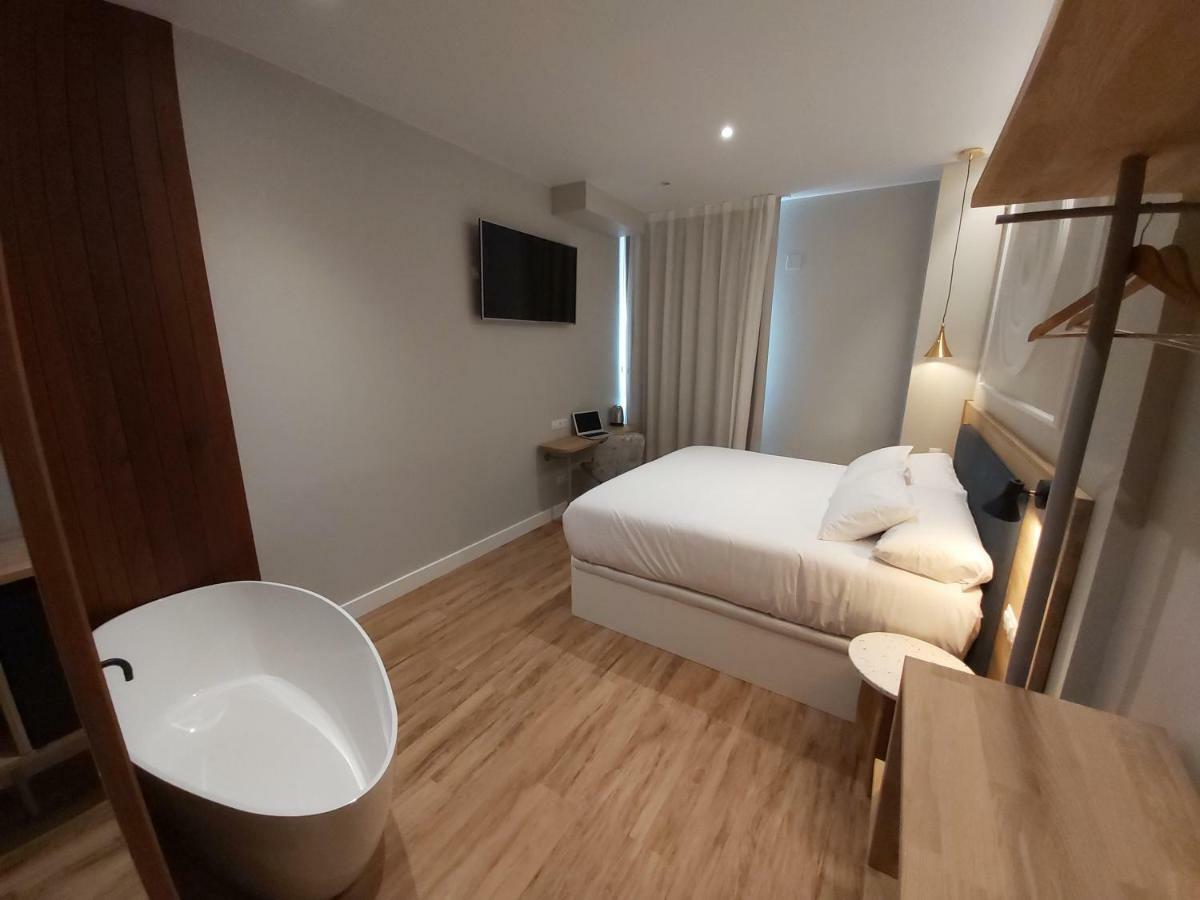 Habital Suites Jaca Exterior foto