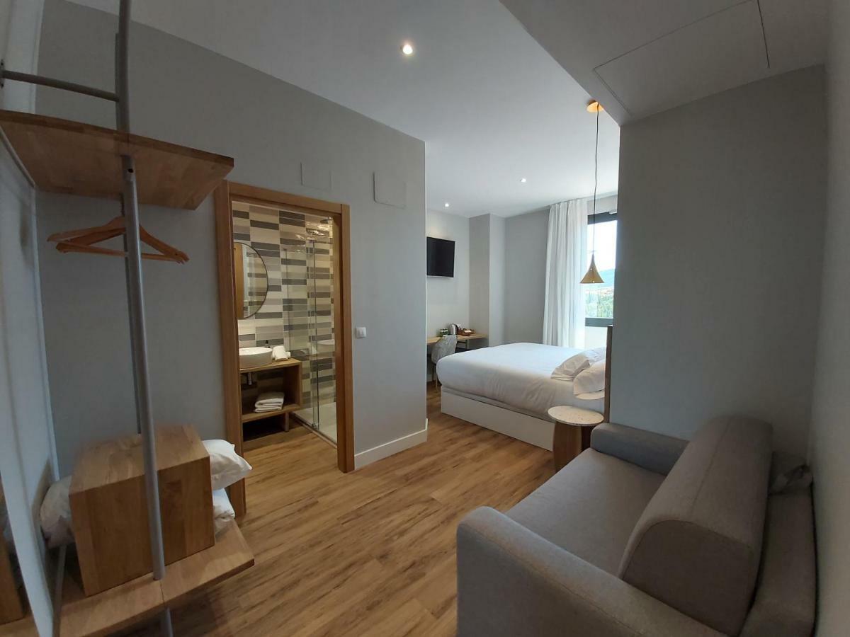 Habital Suites Jaca Exterior foto