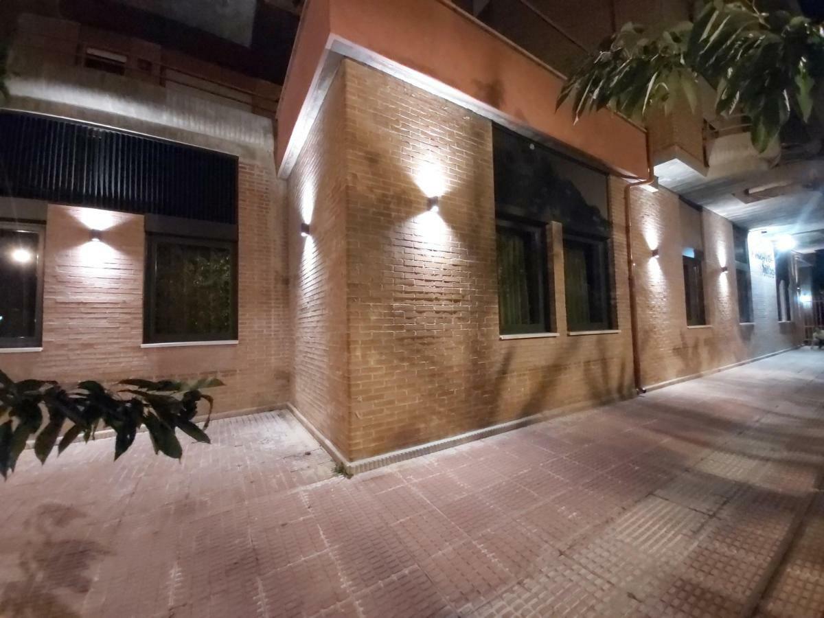 Habital Suites Jaca Exterior foto
