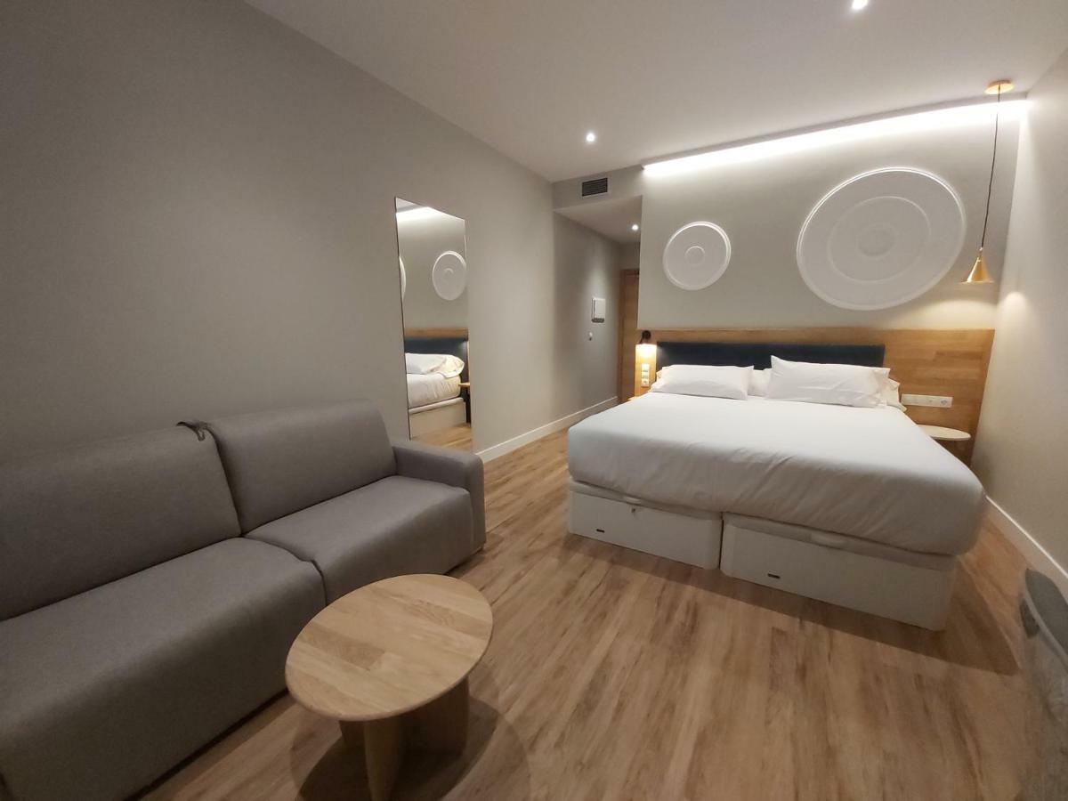 Habital Suites Jaca Exterior foto